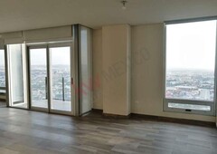 Departamento en décimo piso, con vista espectacular a la ciudad de Querétaro y con excelentes amenidades, en la mejor zona