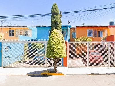 Casa en venta La Hebrea 165, Miguel Hidalgo Ote, Tláhuac, Ciudad De México, 13270, Mex