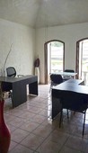5 m oficina en renta en farallon leon gto, con muebles