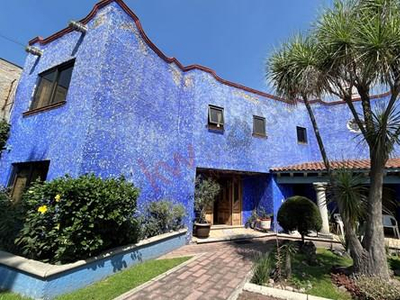 Casa En Venta Con Jardín En Tepepan, Xochimilco