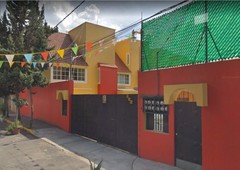 Remate Bancario Casa en Mixcóatl, Col. Santa Isabel Tola, Gustavo A. Madero