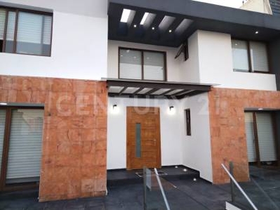 Casa en venta en Lomas de Bellavista, Atizapán de Zaragoza, Estado de México.