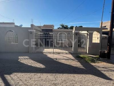 Se VENDE casa col. Villas del Nainari, Cajeme, Sonora