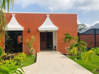 CASA A LA VENTA - BASPUL, Chicxulub Pueblo, Yucatán.