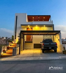 Casa en venta en Argenta Residencial, Nuevo Mexico, Zapopan