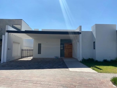 CASA EN VENTA EN MASADA EN IRAPUATO