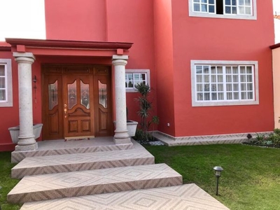 CASA EN VENTA EN METEPEC. FRACCIONAMIENTO LA VIRGEN. EXCELENTE UBICACIÓN