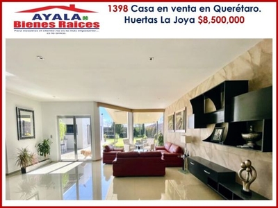 CASA EN VENTA EN QUERETARO DE UNA PLANTA. HUERTAS LA JOYA $8,500,000