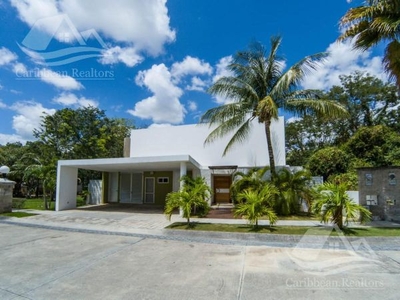 Casa en venta en Villa Magna Cancún / Codigo: ABT1356