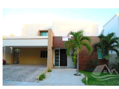Casa en venta en Villa Magna Cancún / Codigo: B-SGZ1033