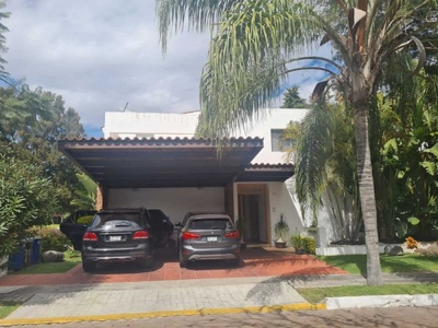 SE VENDE CASA FRACCIONAMIENTO CLUB DE GOLF EL CRISTO EN ATLIXCO