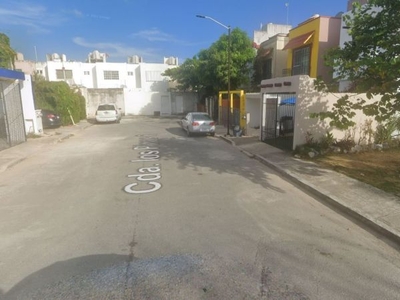 Casa en Venta PLAYA DEL CARMEN INVERSION SIN RIESGO GARANTIZADA CESION INMEDIATA