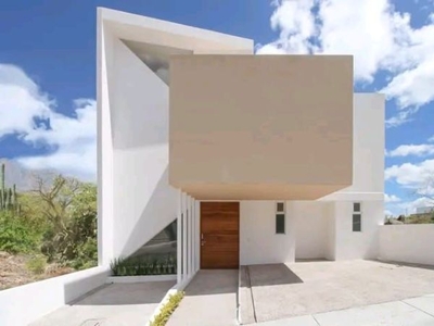 Casa en Zibatá con Roof Top y diseño contemporáneo IG