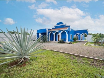 Casa venta Mérida, 1,250 m2 de una planta en Cholul, norte de Mérida