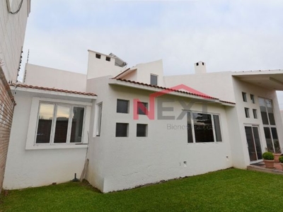 SE VENDE CASA EN LA COLONIA LOS PINOS