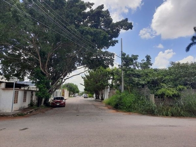 Se vende terreno en esquina, zona residencial, Mérida Yucatán