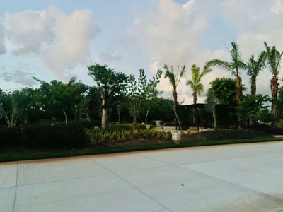 Terreno en venta, privada Península Xpokin. Yucatán Country Club