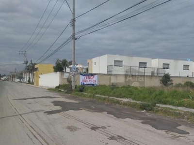 Terreno en venta en Metepec, para inversionistas en la Col. Bellavista, México (atrás de Portofino)