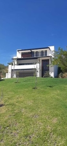 VENDO HERMOSA CASA FRACC ZANDA FRENTE AREA VERDE ACABADOS DE LUJO $8,950,000.00