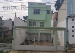 doomos. casa en venta en xalapa veracruz colonia vasconcelos, 2 recamaras amplio jardín