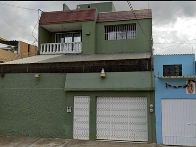 Casa en venta Avenida Dos Arbolitos 147, Mz 011, Benito Juárez, Ciudad Nezahualcóyotl, Estado De México, México