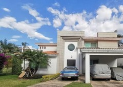 en venta, lomas de cocoyoc casa muy amplia - 5 habitaciones - 410 m2