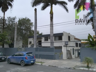 Doomos. (BDCV2223) Casa en Venta en Colonia Petrolera, Reynosa Info. 833 . 138 . 7540