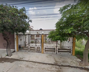 Doomos. Casa en Remate Bancario Paseo de México Residencial Tejeda Corregidora Qro-FMM