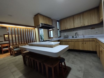 Residencia con Excelentes Acabados cerca del parque