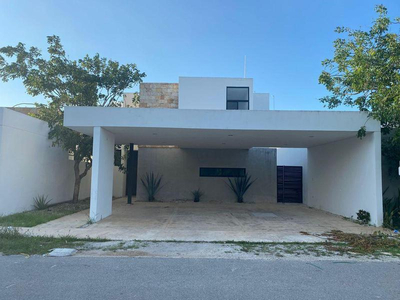 Hermosa Casa Residencial En Renta En Amidanah , Temozón Norte, Mérida Marzo 2024