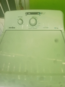 Lavadora Automática Mabe 18kg Tapa Metálica 2 Perillas