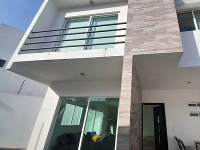 Venta Casa 3 Ambientes Lomas De Jiutepec