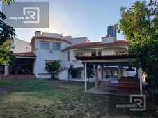 CASA EN VENTA EN SAN FRANCISCO EN CAMPO DE GOLF