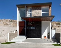 casa venta altozano 4,980,000 linaud r121