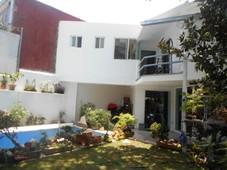 CASA EN VENTA COL. VOLCANES. CUERNAVACA, MORELOS