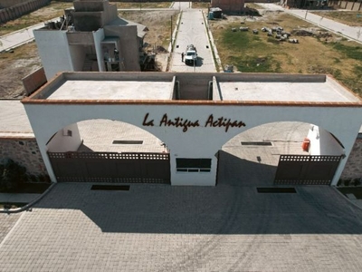 Terreno en venta en fraccionamiento San Andrés Cholula, Puebla
