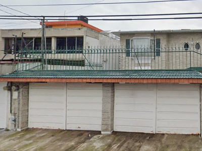 Casa En Recuperación Bancaria, Morelos 1a Sección, Toluca