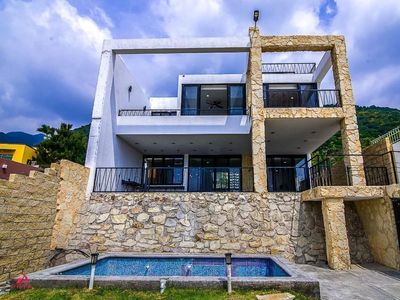 Casa En Venta En Ajijic, Chapala, Jalisco.