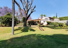 Hermosa Casa Univel en Renta en Rancho Cortes Cuernavaca, Morelos