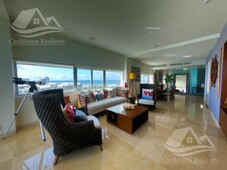 3 cuartos, 300 m departamento en renta en emerald zona hotelera cancun