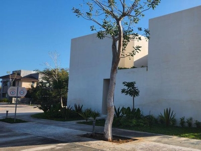 Casa en condominio en Yucatán Country Club