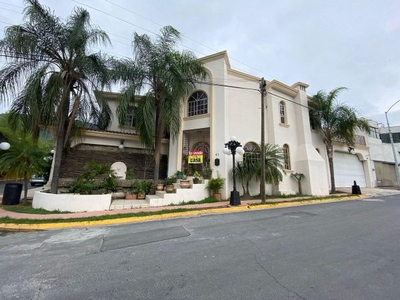 CASA EN VENTA CIUDAD SATELITE MONTERREY SUR