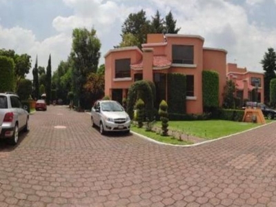 Casa en venta de Remate Bancario en Axotla $2,170,000.00 pesos.