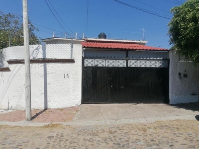 Casa en venta en Álamos 3a Secc 4 recámaras