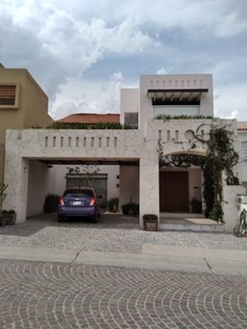 Casa en venta en Cumbres del Lago