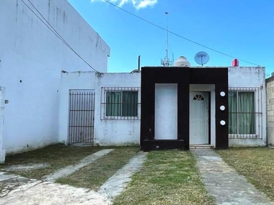 CASA EN VENTA EN FRACCIONAMIENTO DE CAMPECHE