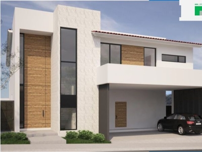 Casa en venta zona El Uro, Lania Residencial sector con alberca.