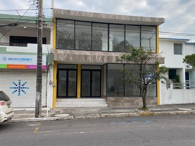 Local Comercial En Renta Fracc Reforma, Veracruz. Avenida De Alto Flujo Vehicular Y Zona De Restaurantes, Oficinas Y Cafeterías