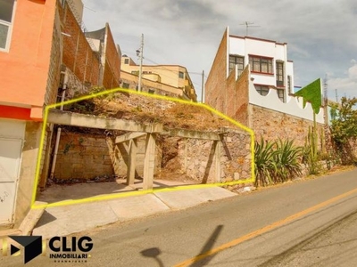 Terreno con 2 accesos en San Javier Calle Tenaza Guanajuato