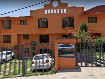 Casa en venta Calle Doctor Gustavo Baz Prada, México Nuevo, Atizapán De Zaragoza, México, 52966, Mex